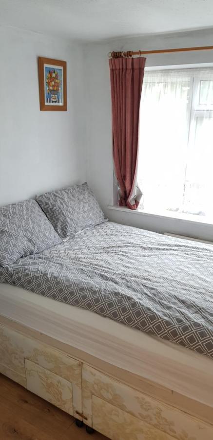 61 Baker Street Apartment Лутън Екстериор снимка